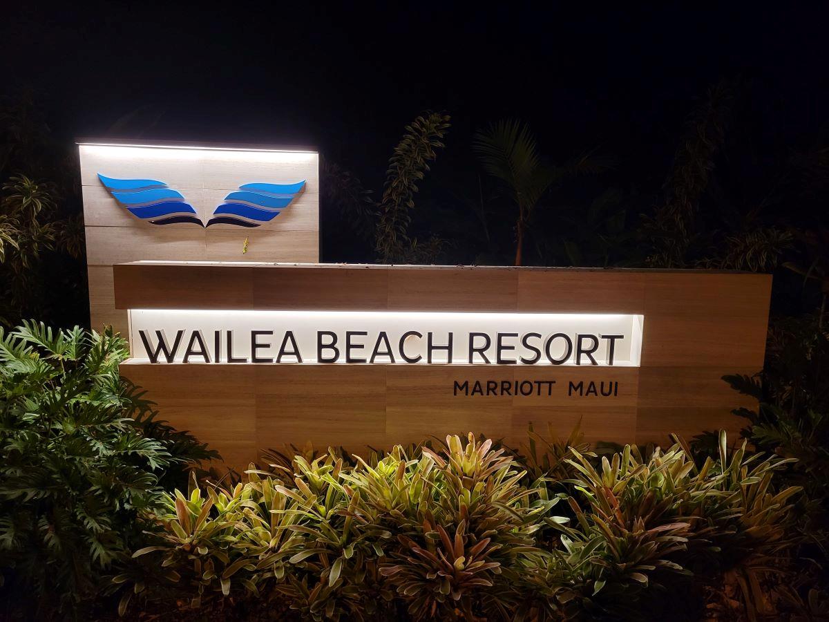 Wailea Beach Resort sign lit up at night